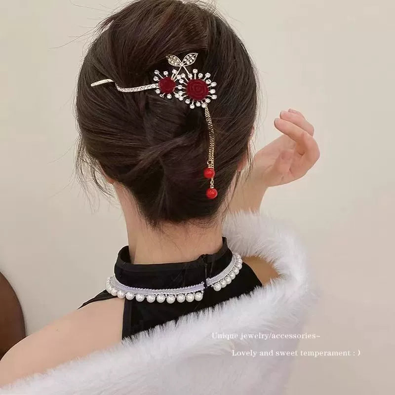 Rose And Pearl Tassel Hairpin TL 33