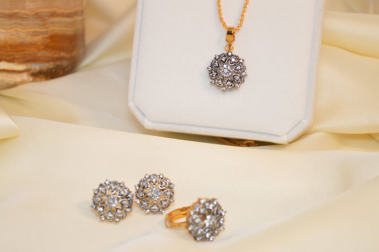 Royal Sapphire Jewelry  Pendant Set