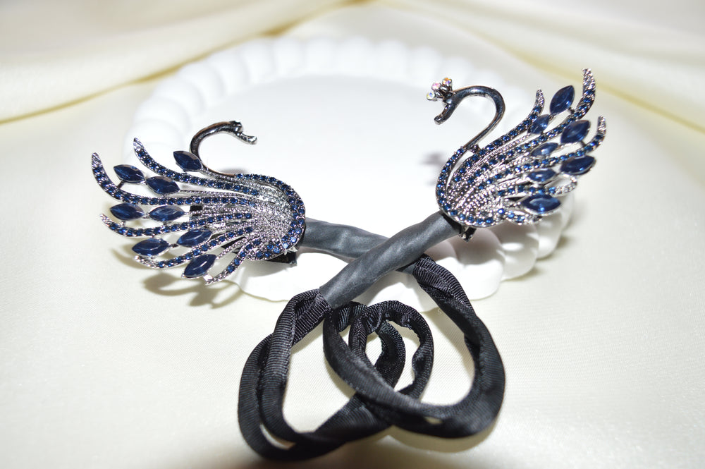 Elegant Handmade Hair Twister Swan A53