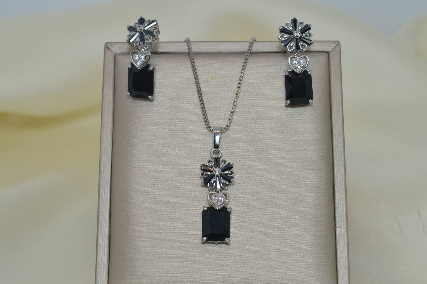 Cubic Zirconia Pendant & Earrings Set