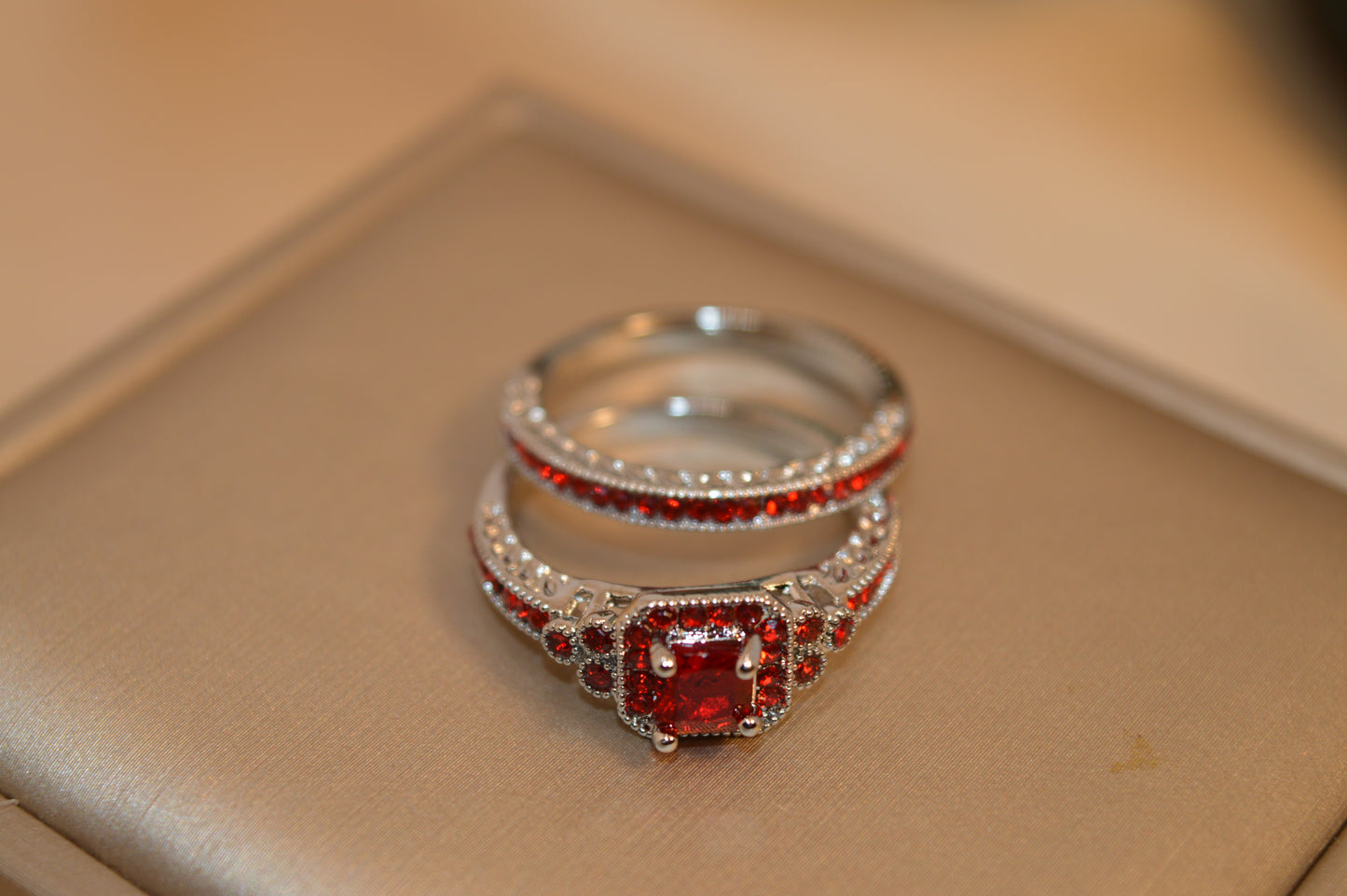 2PCS Elegant Red 18K Gold Plated Rings