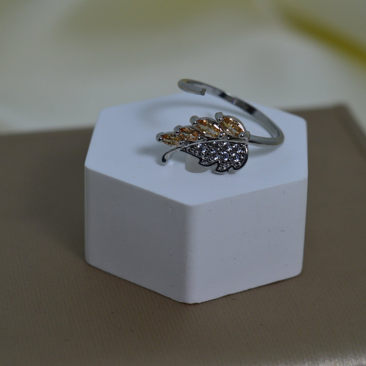 Zircon Ring 1Pcs