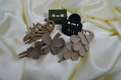 Durable Plastic Hair Decor CL-28 (Random)