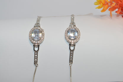 Open Elegant Diamond cut Bracelet with Chain