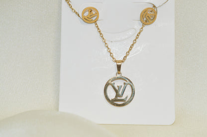 LV Novel & Creative Pendant Set