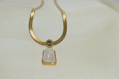 Creative Necklace with Pearl-Style Stone