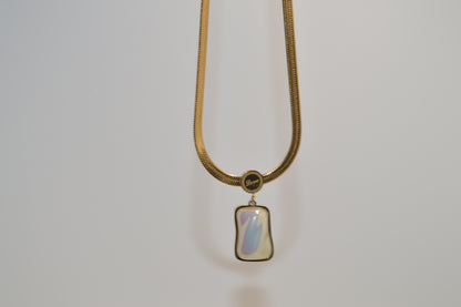 Creative Necklace with Pearl-Style Stone