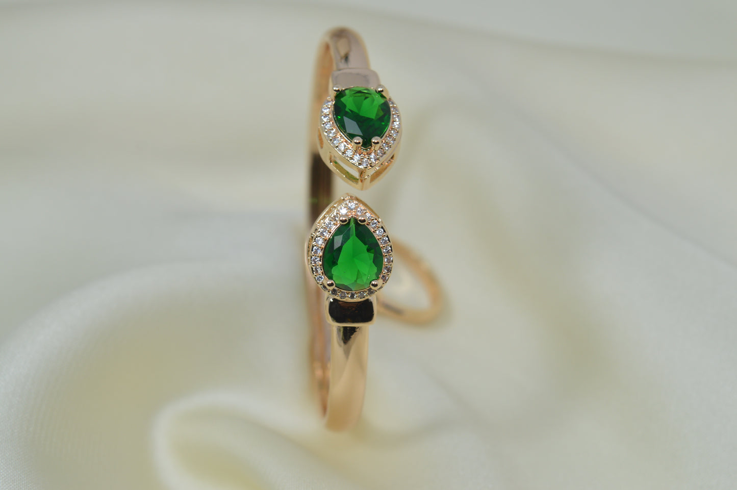 Trendy Luxury Bracelet & Ring Set