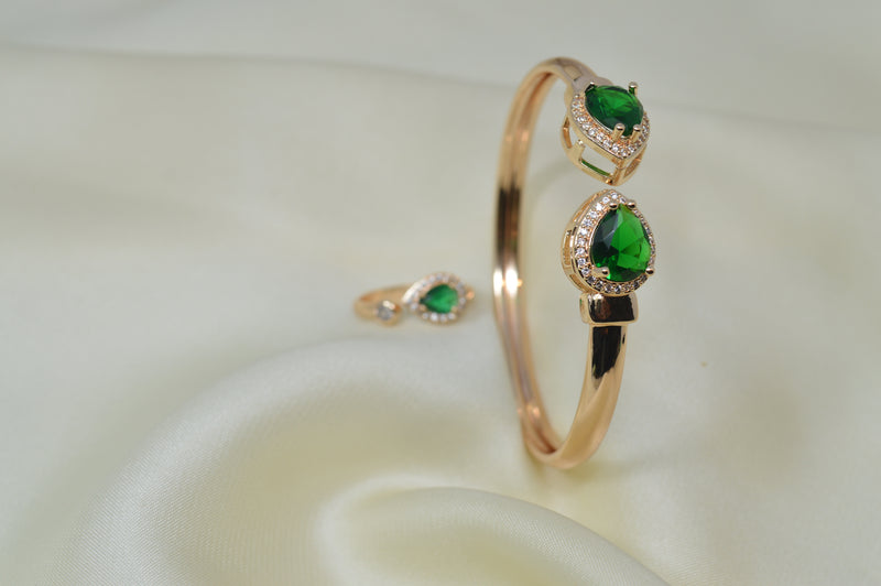 Trendy Luxury Bracelet & Ring Set