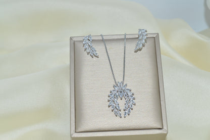 Pendant & Earring  Set With Cubic Zirconia Set
