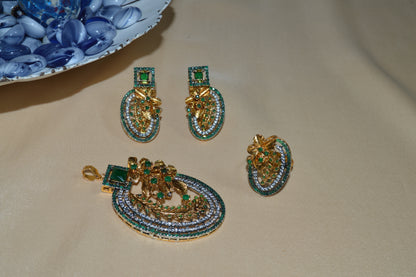 Designer Locket Combo Set with Chain & Adjustable Ring