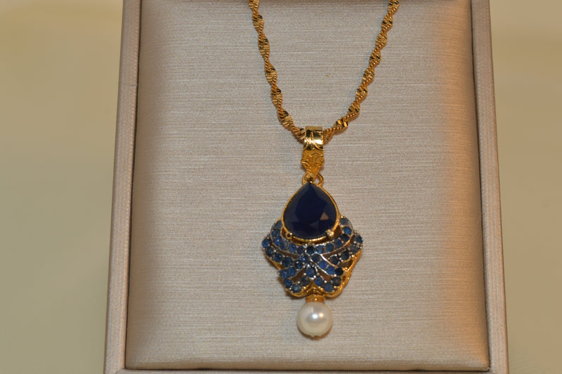 18K Gold Plated Crystal Club Jewelry Set – Elegant Necklace, Earrings & Ring