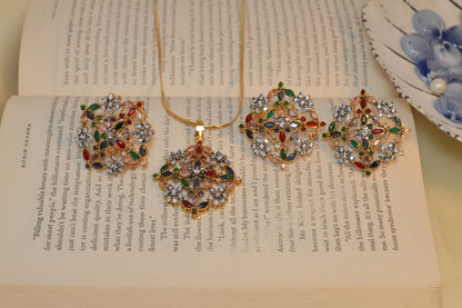 18K gold-plated flower pendant set