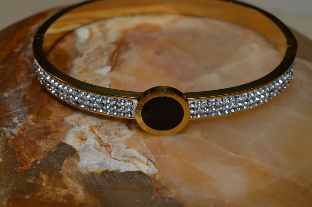 Fashion Stainless Steel Bracelet with Sparkling Zircon and Black Stone