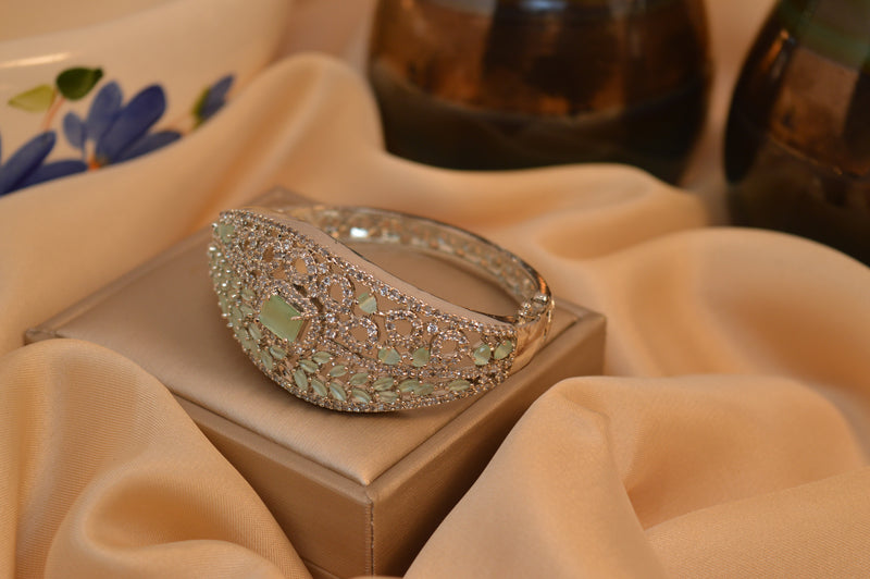 Vintage Silver & Mint Crystal Openable Turkish Charm Bracelet