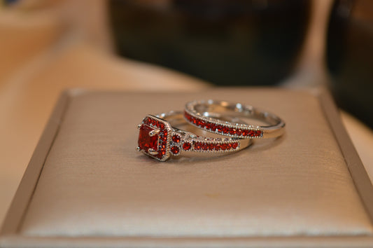 2PCS Elegant Red 18K Gold Plated Rings