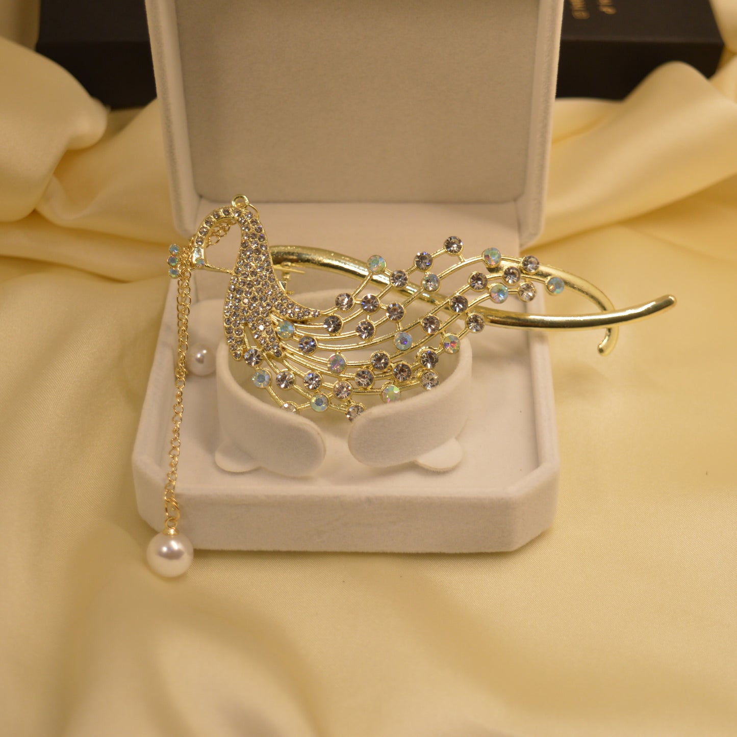 Tassel Twist Peacock Clip Hairpin TL-49 New