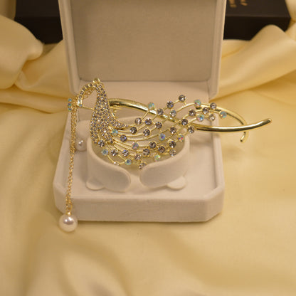 Tassel Twist Peacock Clip Hairpin TL-49 New