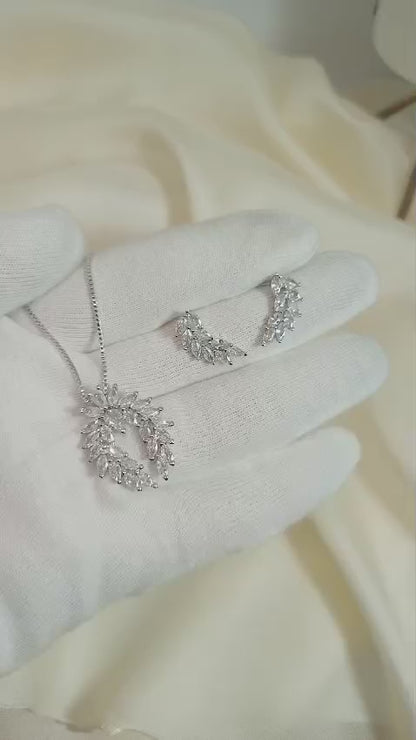 Pendant & Earring  Set With Cubic Zirconia Set