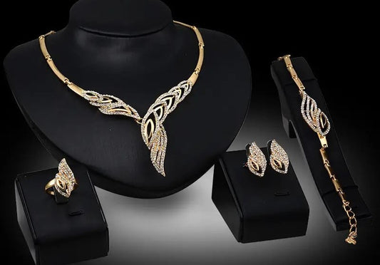 Synthetic Jewelry Set – 5-Piece Trendy